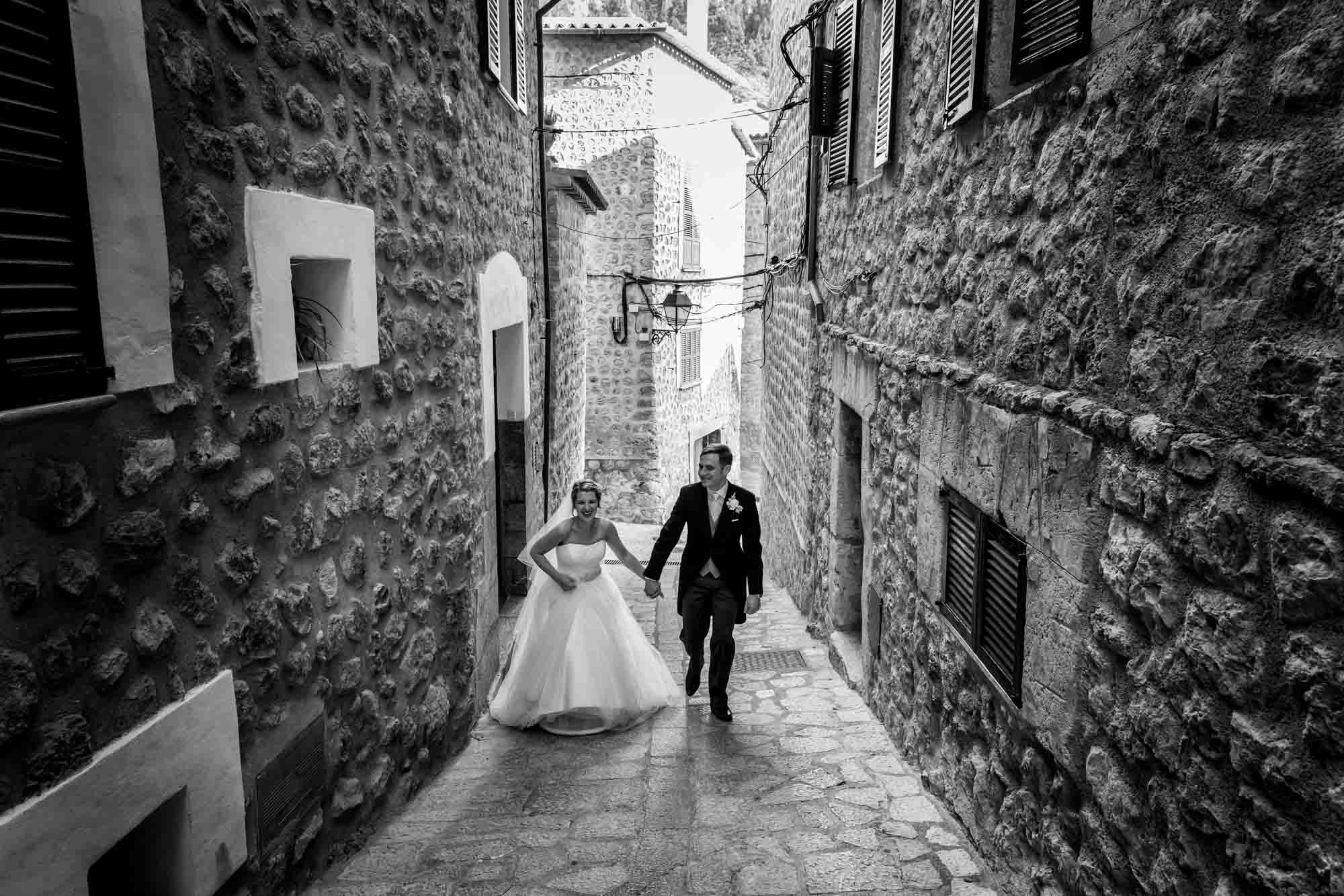 Bride and groom return to Can Verdera after their destination wedding in Fornalutx by Mallorca wedding photographer Graham Warrellow